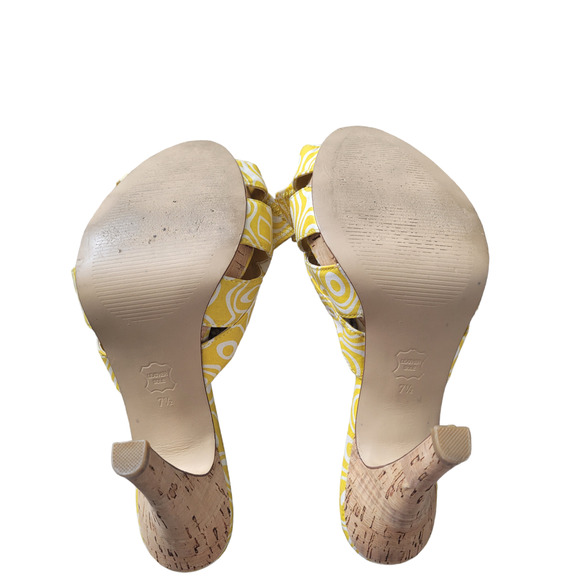 MIA Yellow slip-on heels, sz. 7 1/2 - Picture 7 of 7